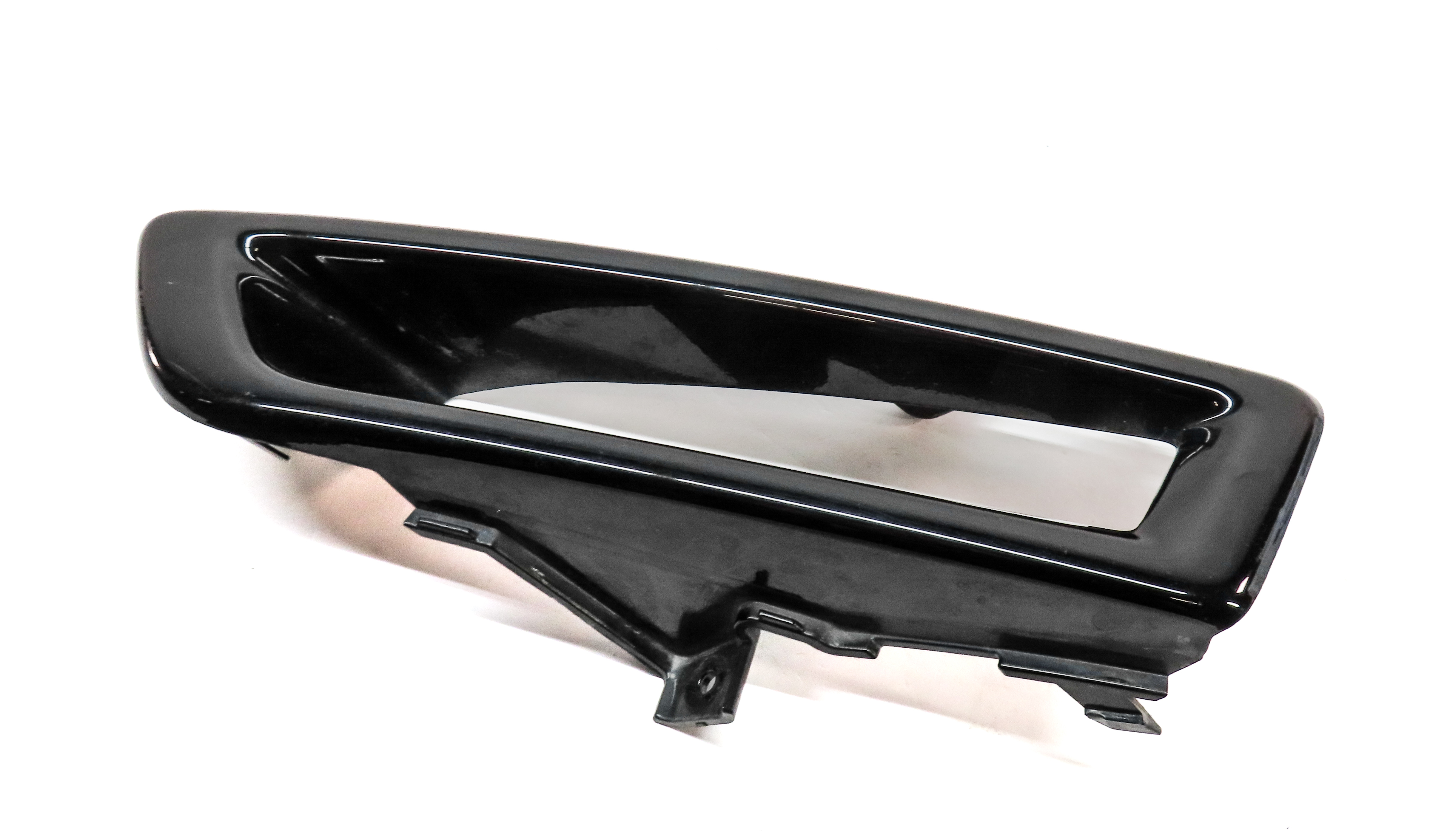2016 LAND DISCOVERY SPORT (L550) FRONT LEFT DRIVER FOG LIGHT FOGLIGHT TRIM — exact item pictured